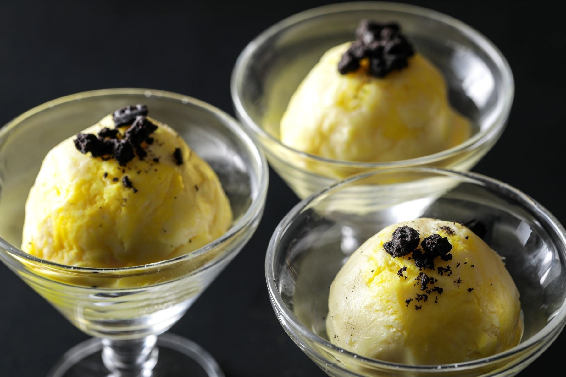 オレンジアイス＋バニラアイス＋オレオ にてギルバート