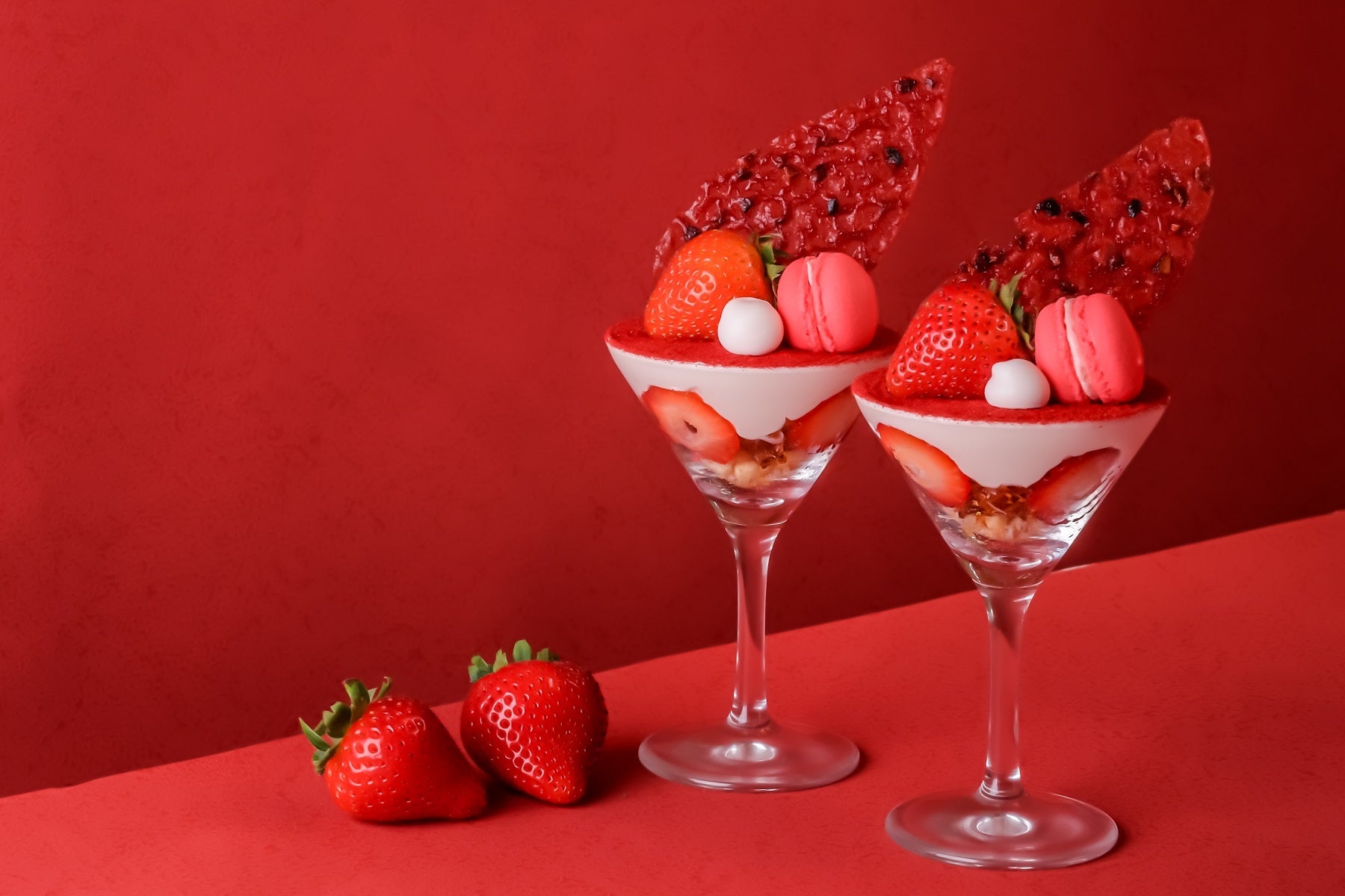 和三盆と苺のはんなりパフェ