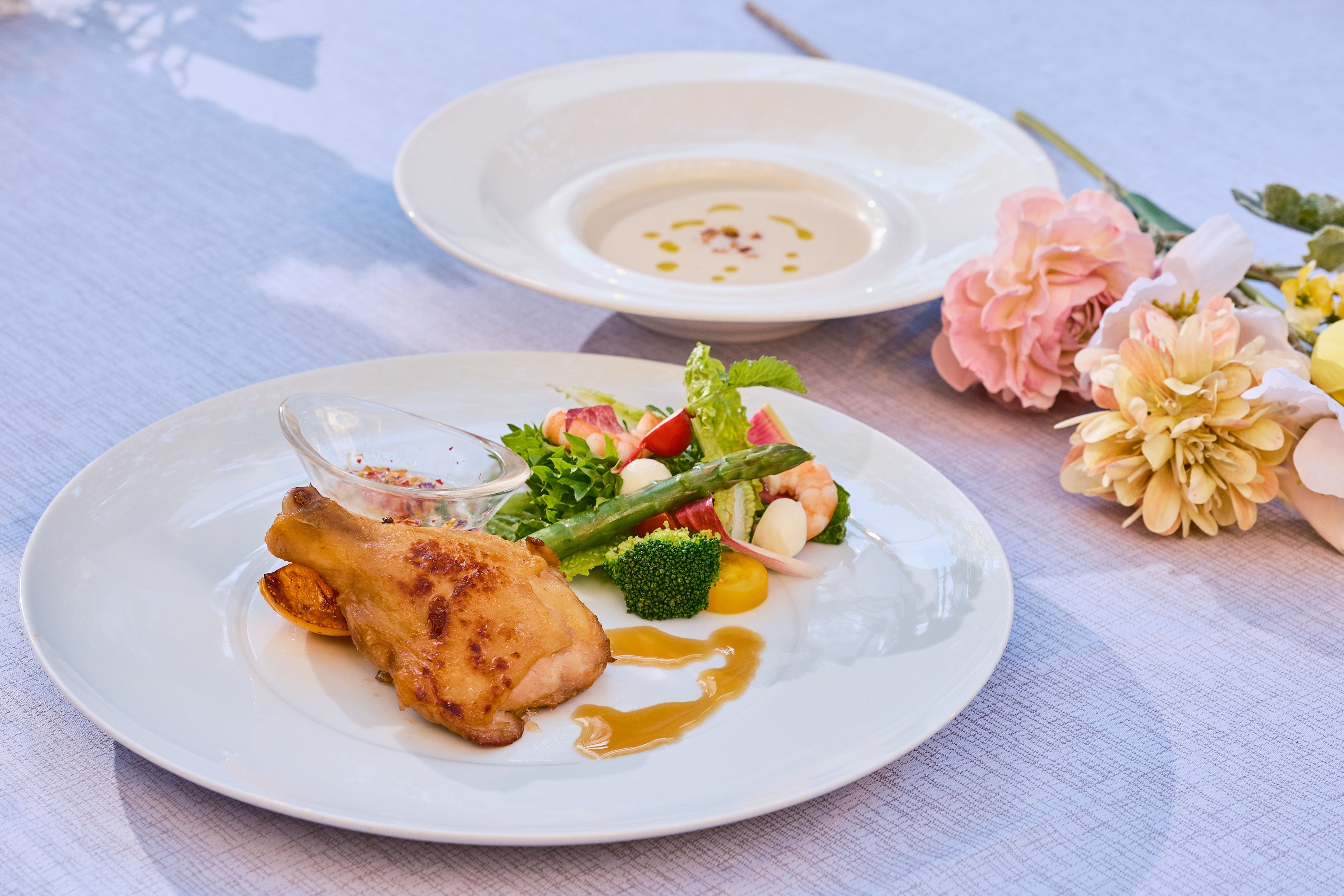 ランチセットイメージ（バーベキュー チキン）