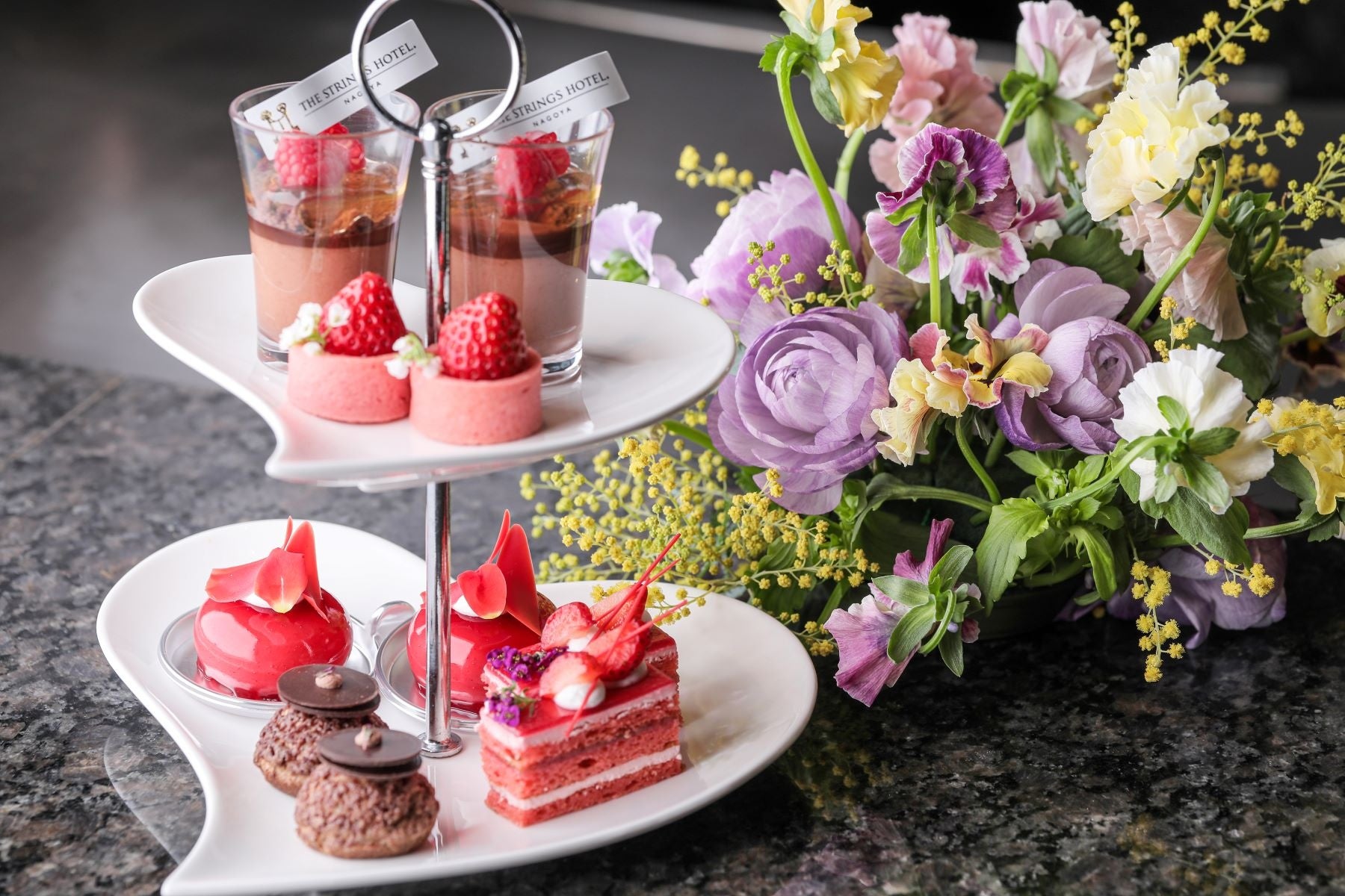 平日限定でミニアフタヌーンティーが セットになったプランも登場