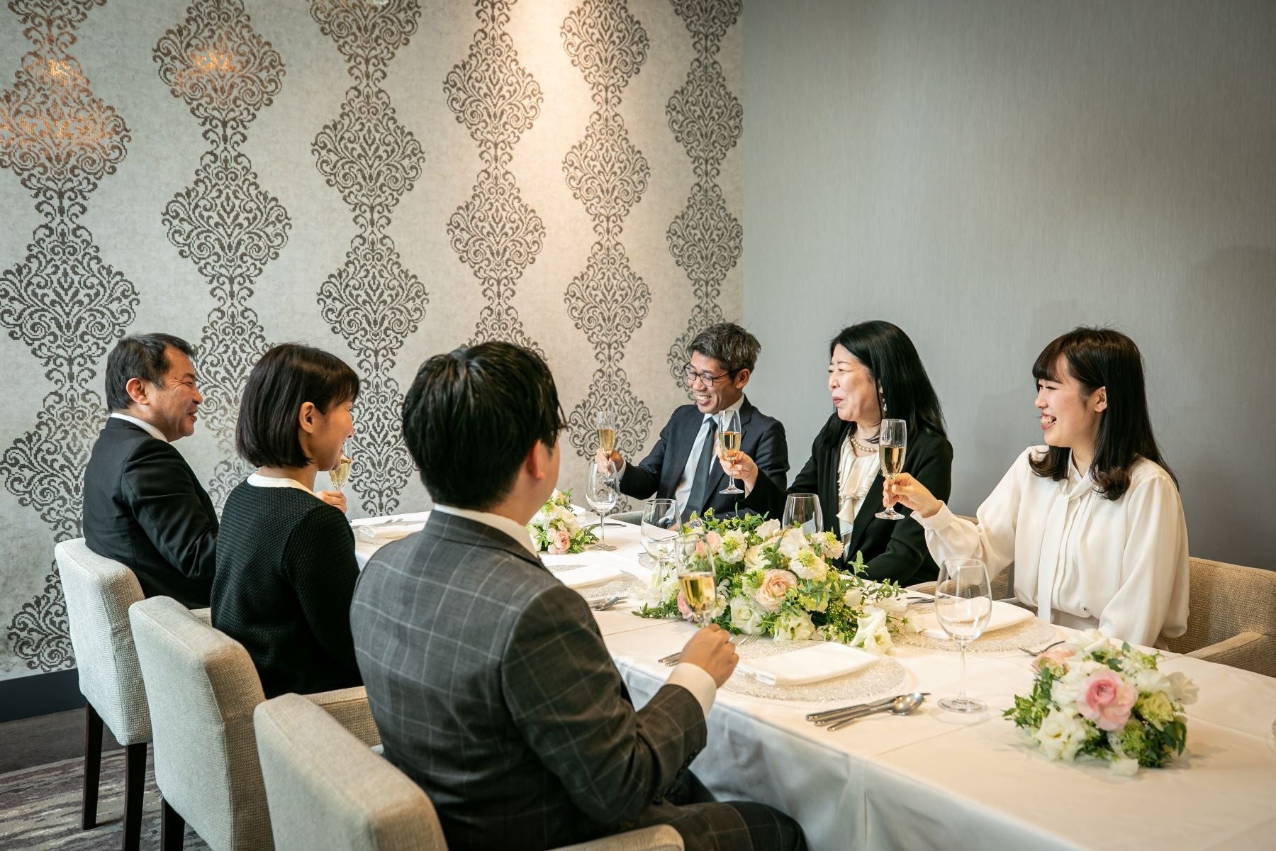 完全プライベート個室：顔合わせ　イメージ