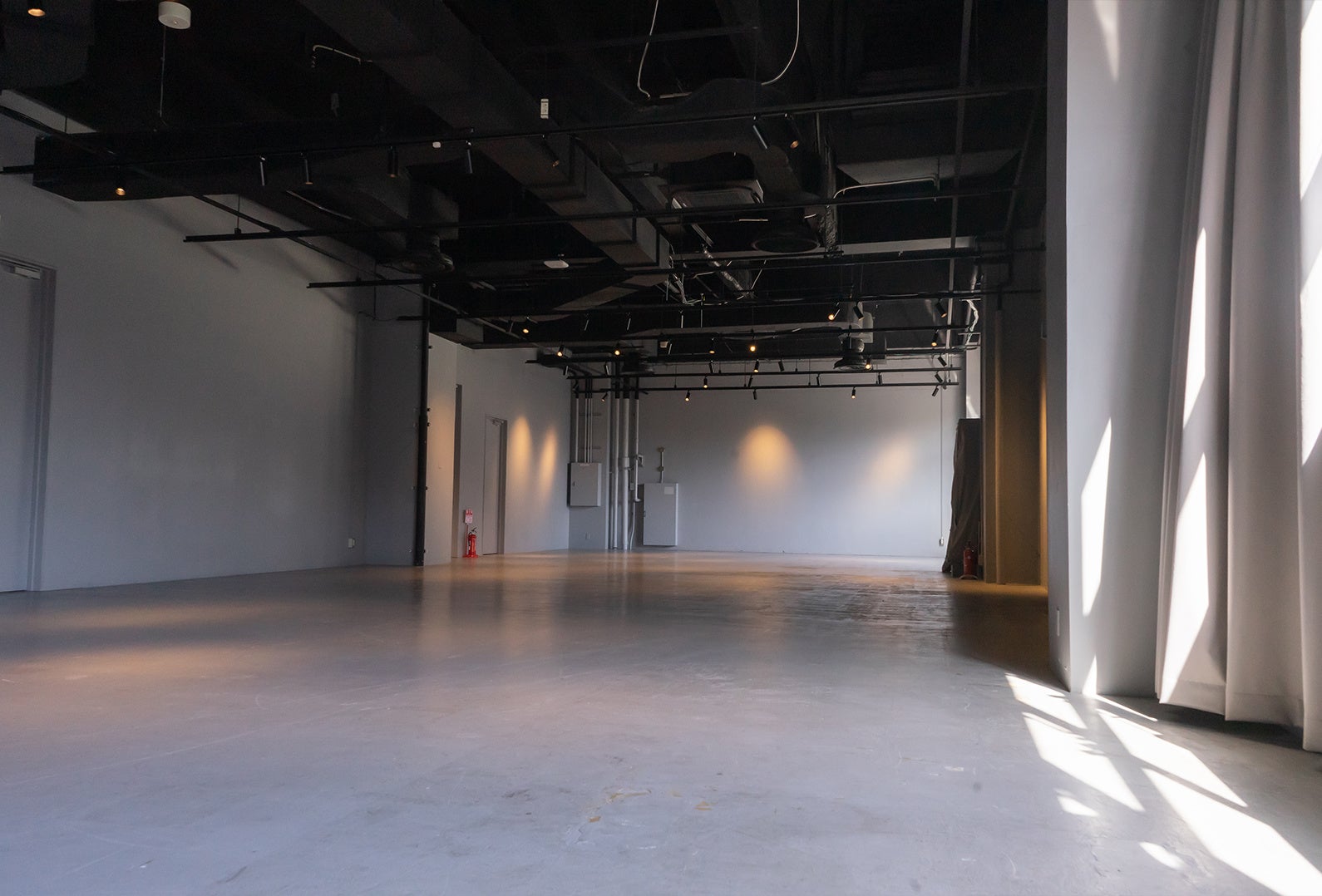 YOKOHAMA COAST Room2