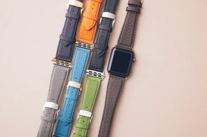 人気のスポーツレザーバンドにAWの新色 「モナコエトープ/カーキ」が 人気のスポーツレザーバンドにAWの新色 「モナコエトープ/カーキ」が