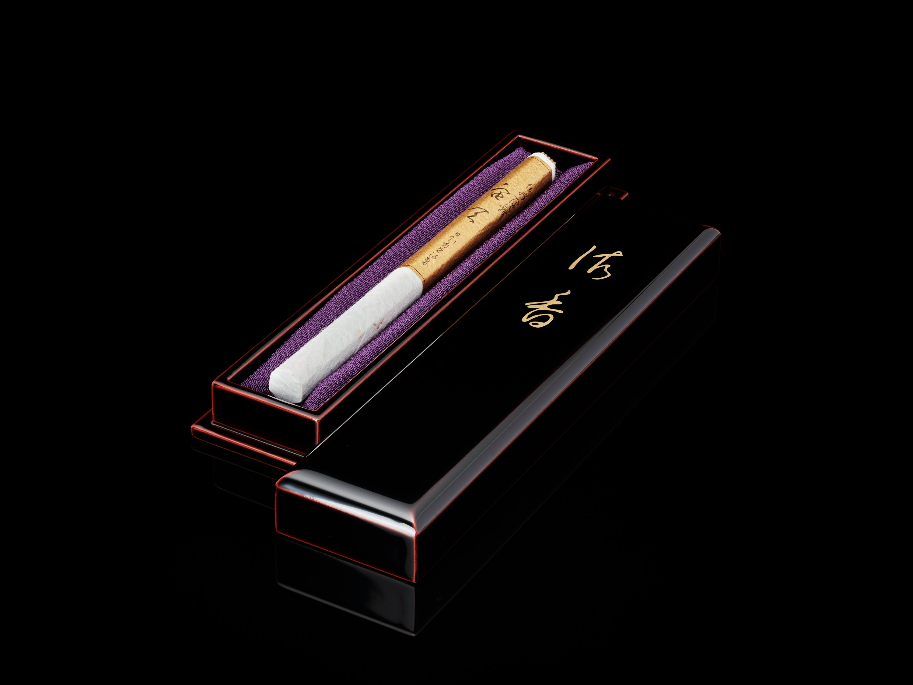 高級線香　伽羅　沈香　白檀　上級線香　伽羅金剛　伽羅大観 Amazon｜線香 ギフト 香木3種目 白檀 沈香 伽羅 桐箱 堺線香