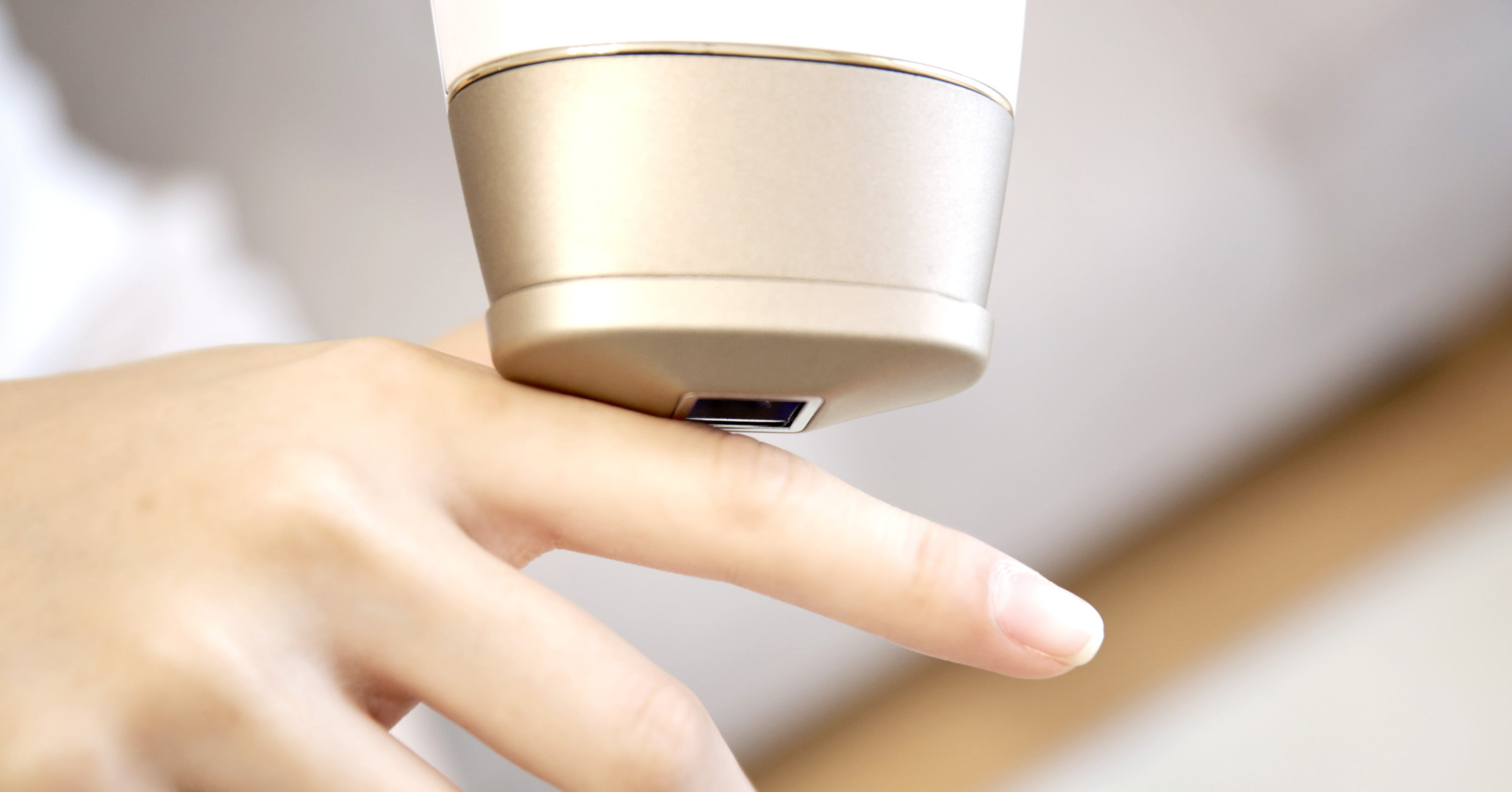 指への照射 #ラヴィリスペール