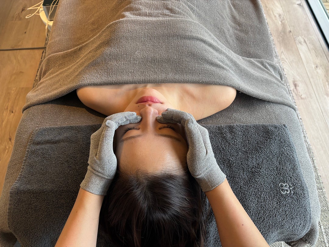 頭から整えるという新習慣。マシン×ハンドでアプローチするセルキュアドライヘッドスパを開始