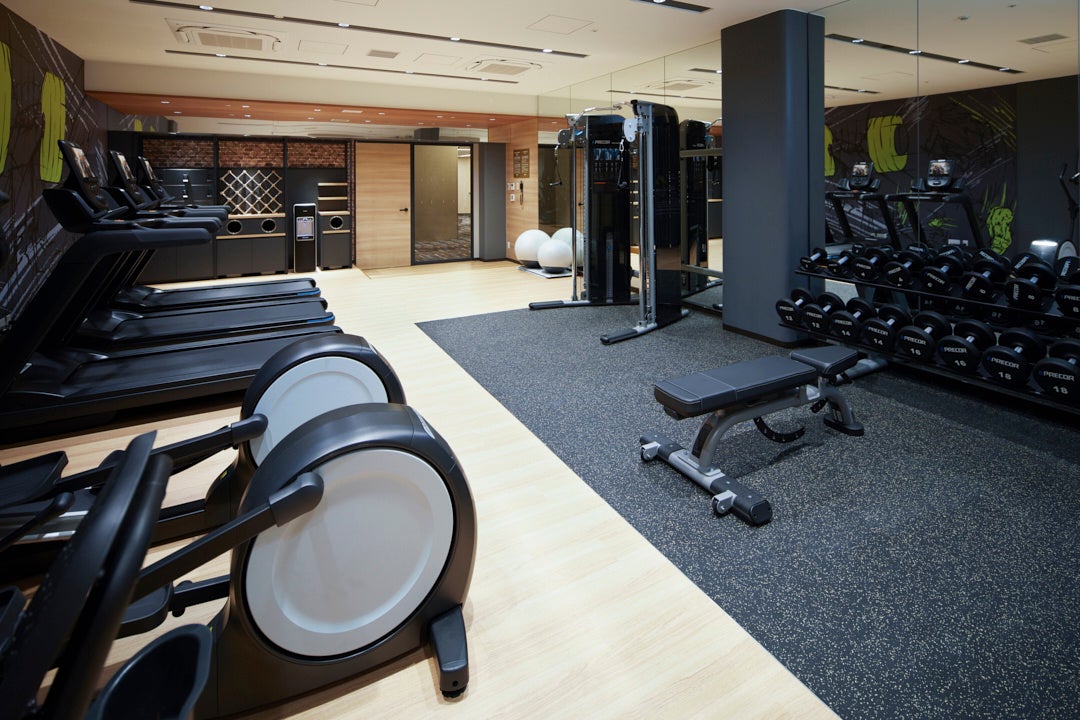 ジム（24時間営業）