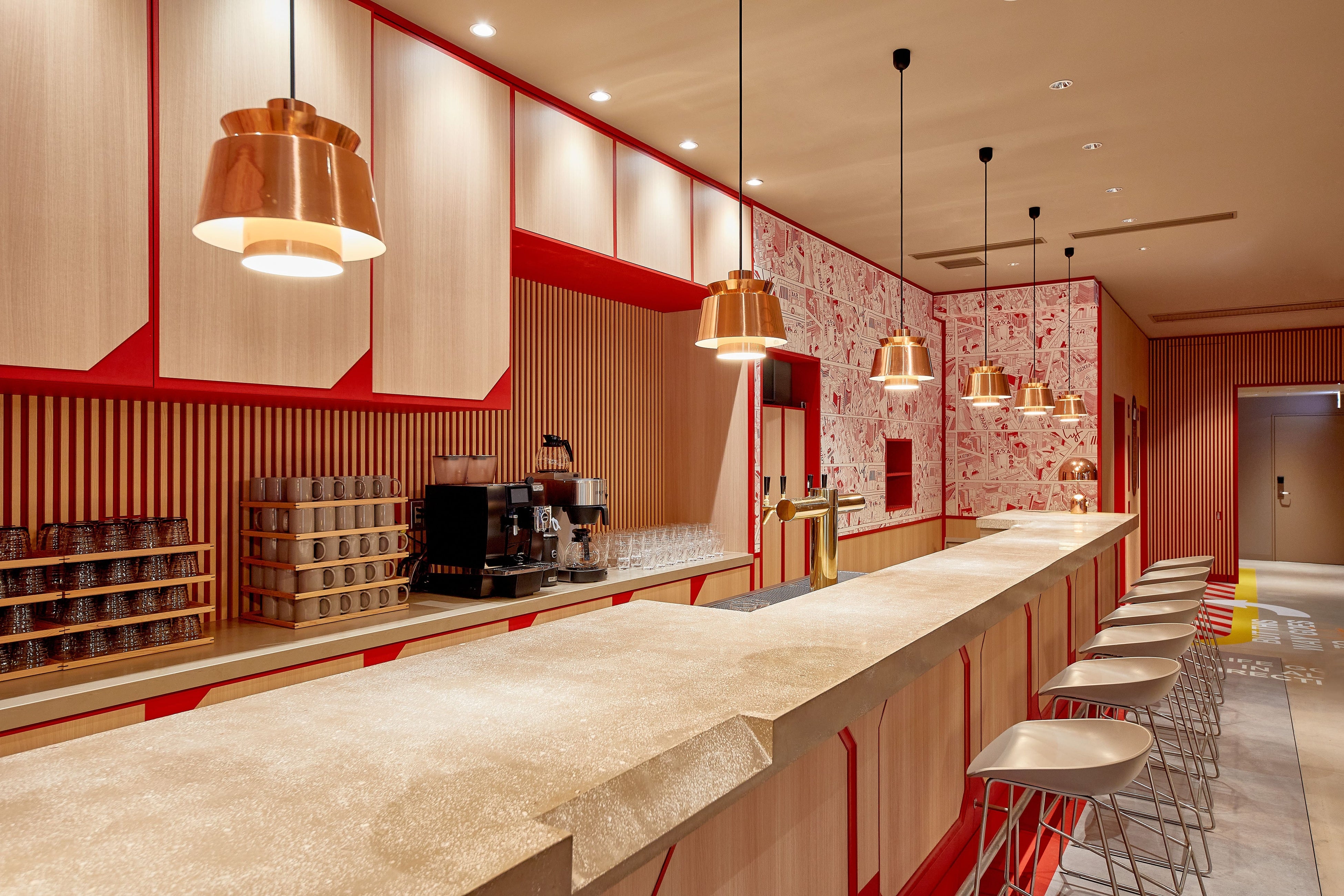 Café & Bar「REFUEL⁺」