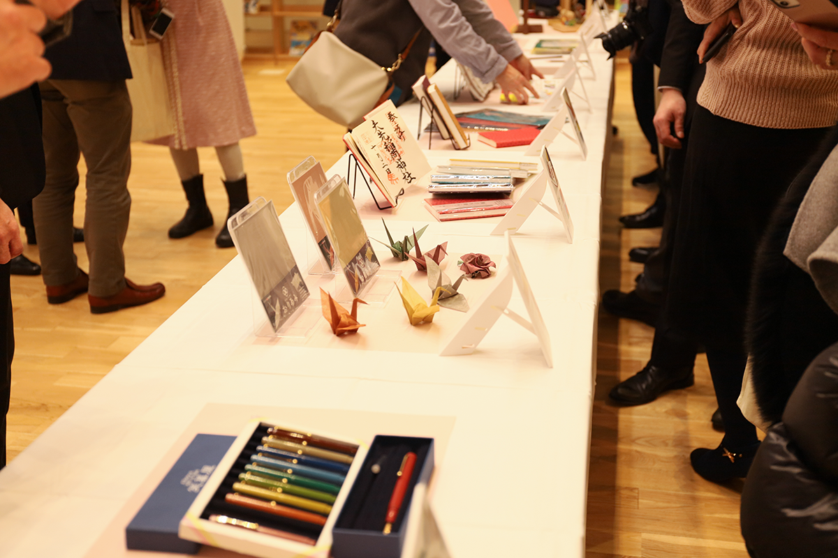 令和4年度開催、第1回ara!kawa認定商品発表会における商品展示の模様