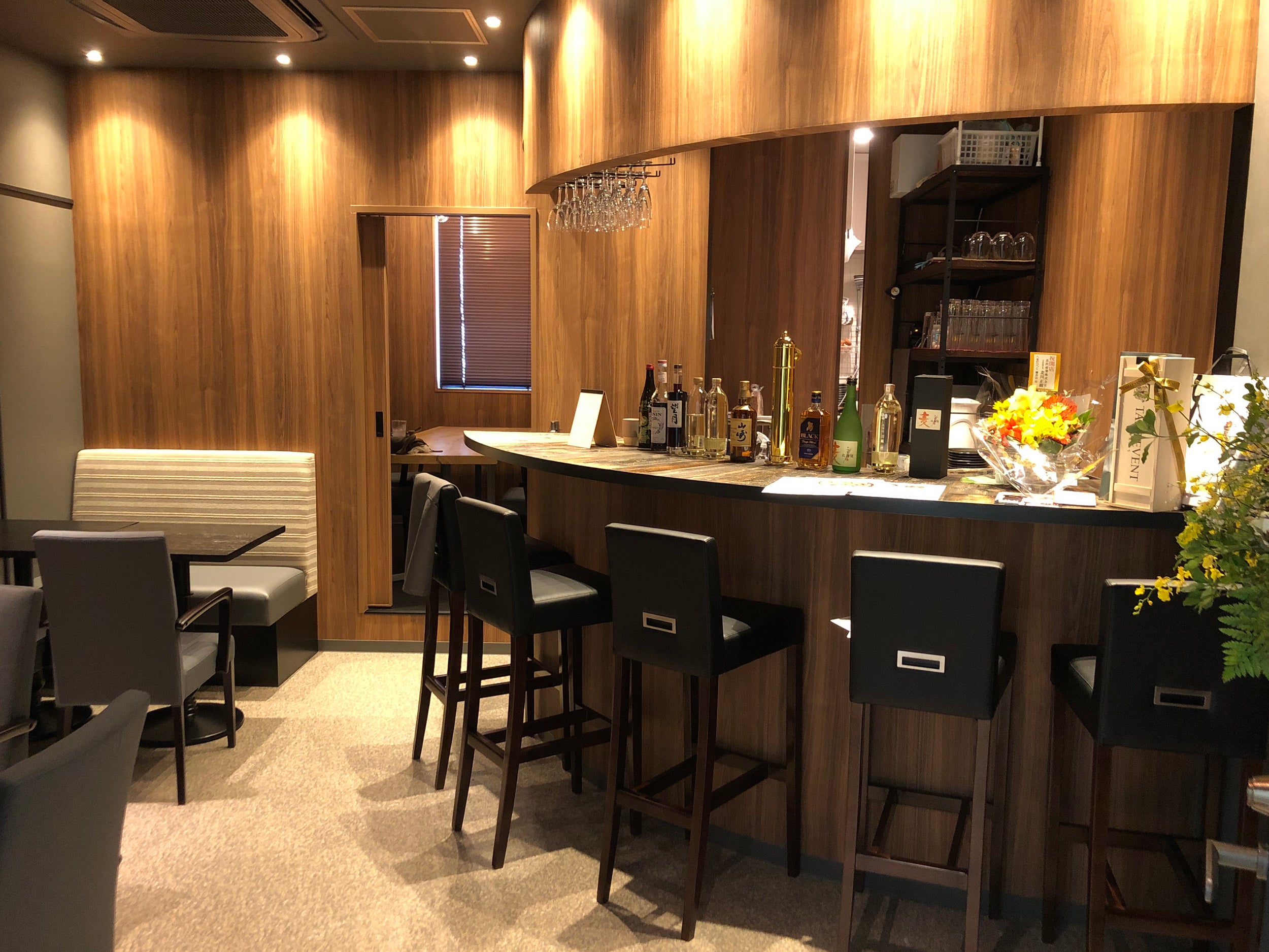 八重のひつじ 鎌倉店 店内