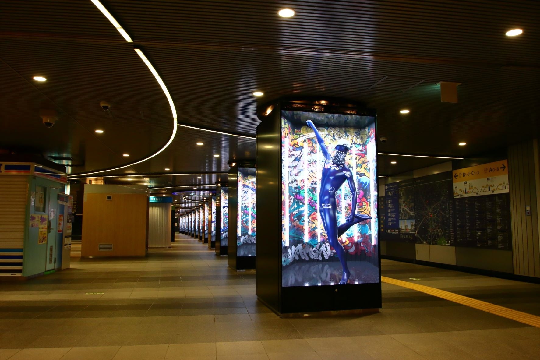 渋谷 半蔵門線渋谷駅へ1.26㎜ピッチ超高精細LEDビジョン「渋谷55