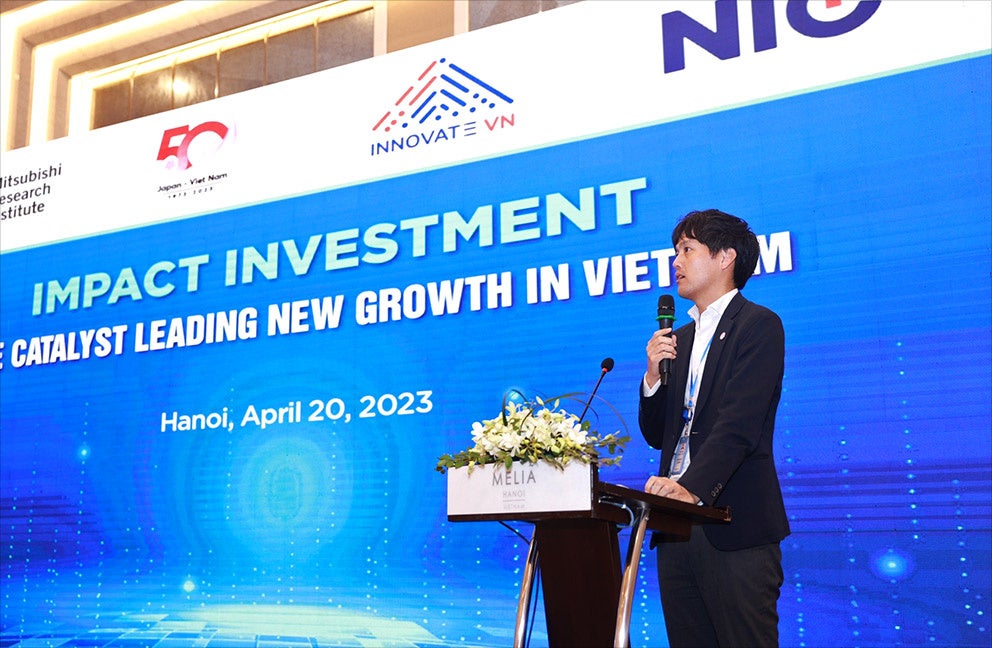 MRI　ハノイ駐在員事務所長　緒方亮介