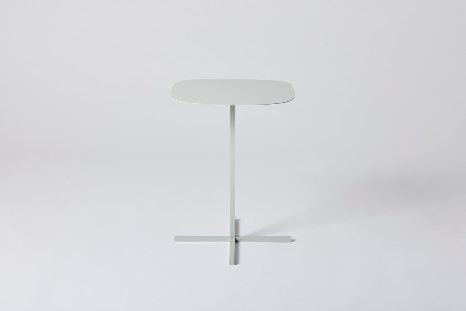 SOLID STEEL TABLE Light Grey