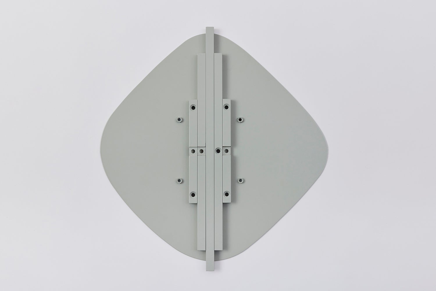 SOLID STEEL TABLE Light Grey