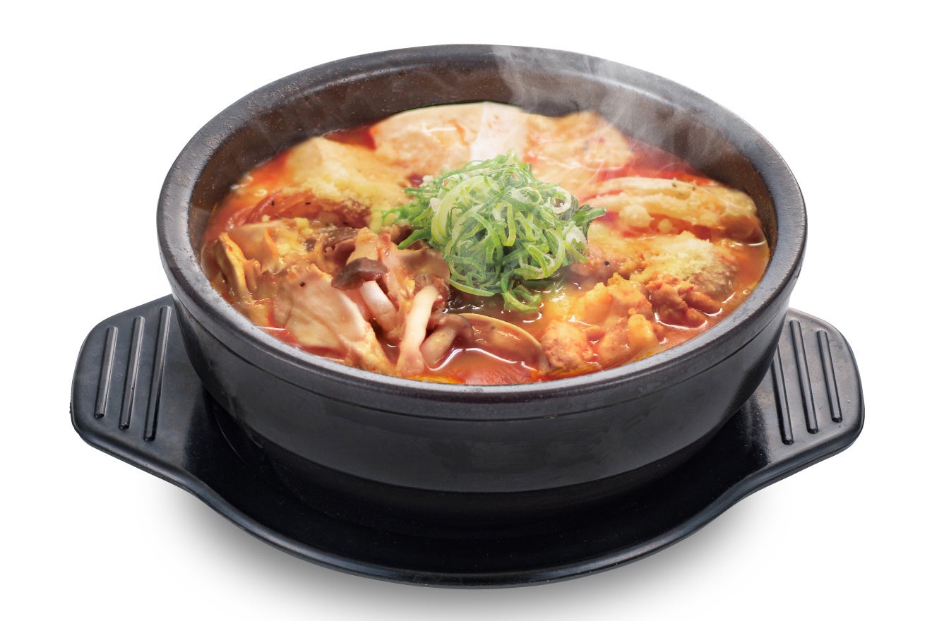 鶏ときのこの チーズスン豆腐 ¥850円(税込)