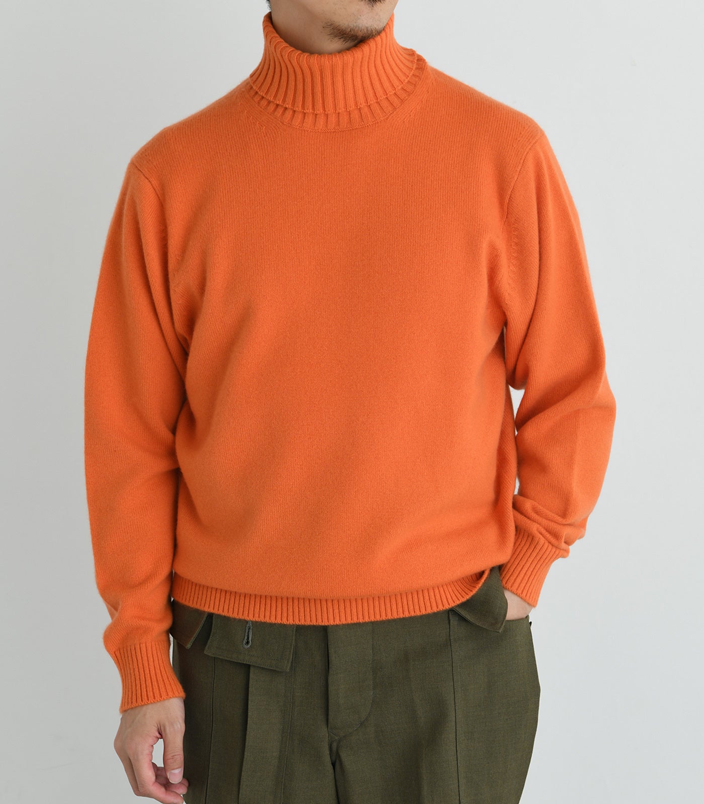 10/5(木)よりトゥモローランド下記店舗にてベビーカシミアを使用した