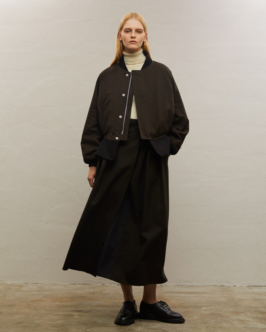 【出品取り止めます 最終価格】★新品 タグ付き★ザ・リラクス 出品取り止めます 最終価格】☆新品 タグ付き☆ザ・リラクス