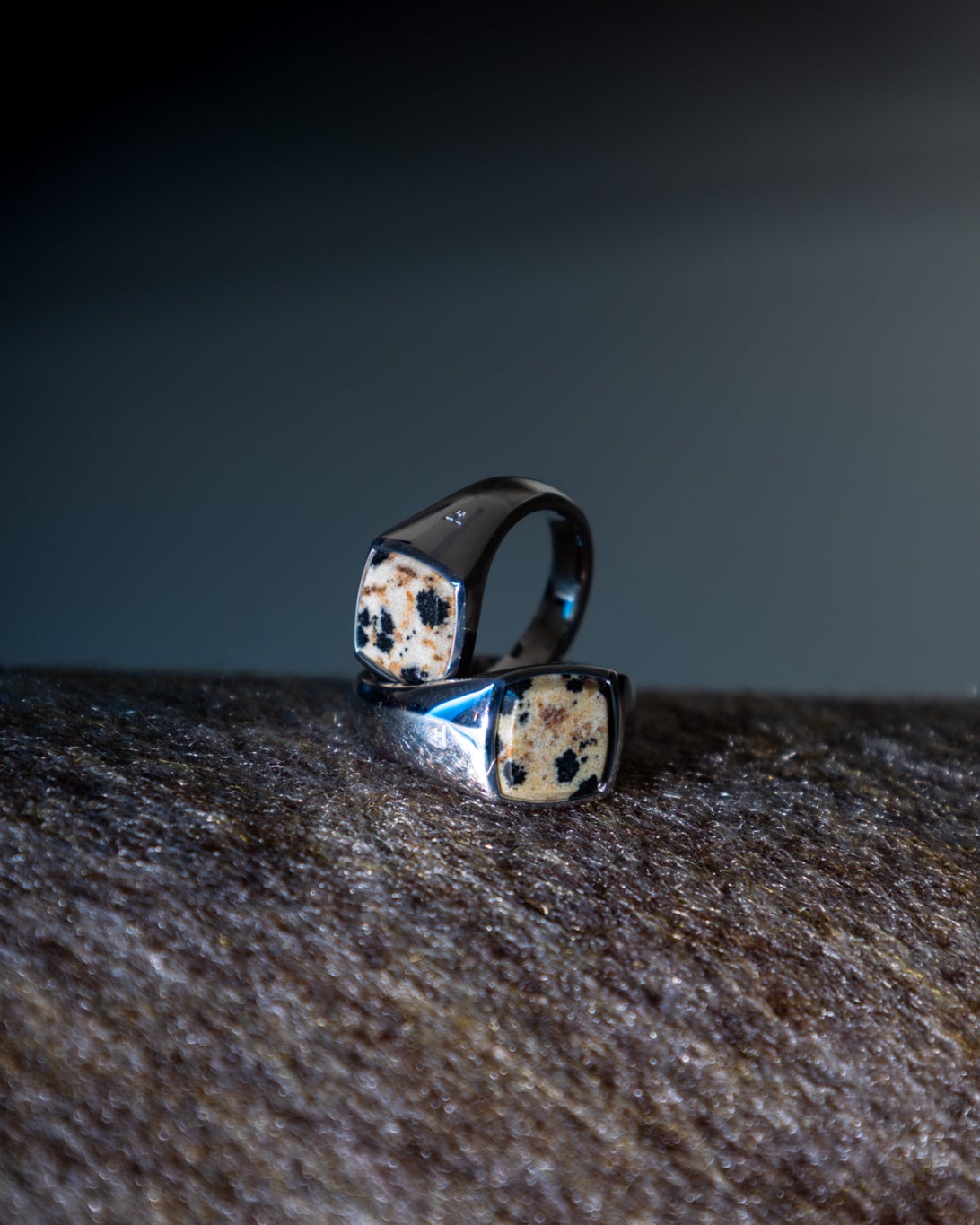 TOM WOOD〈トム ウッド〉からLeopardストーン復刻の別注リングが登場