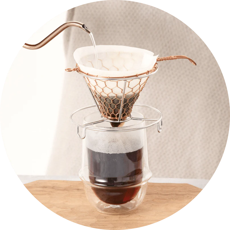 このように、ドリップコーヒーのようにほうじ茶を楽しめます。