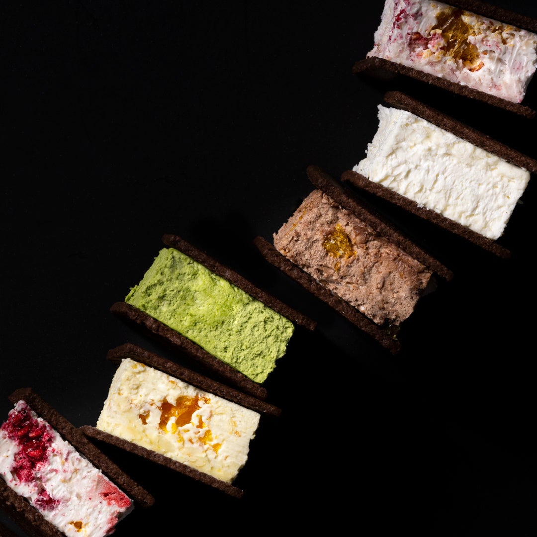 素材の組み合わせを楽しめる、色とりどりのクリーム