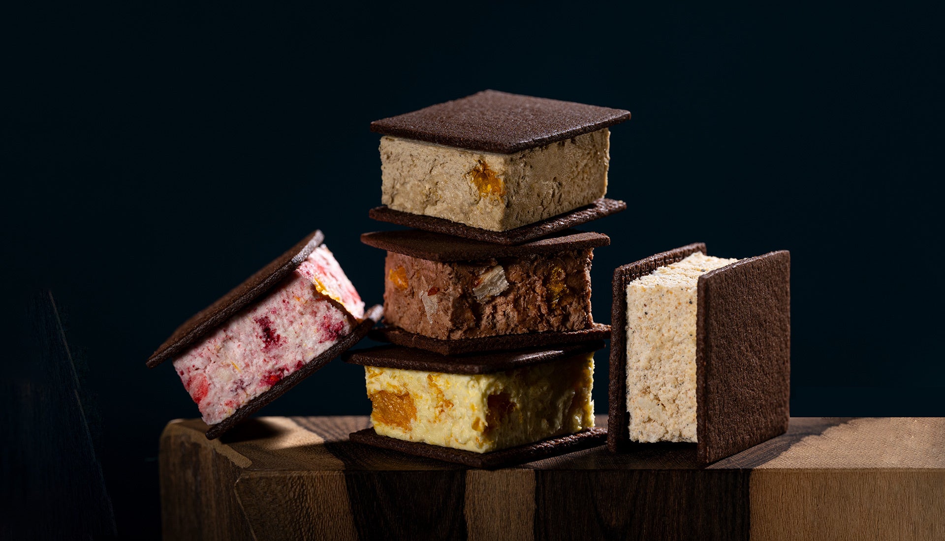 COUCHES DE CHOCOLAT〈クーシュ ド ショコラ〉