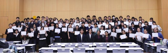 自らの言葉で未来を語る!Yale現役学生メンターと中高生が共に挑んだ「MUNブートキャンプ」開催レポート 自らの言葉で未来を語る!Yale現役学生メンターと中高生が共に挑んだ「MUNブートキャンプ」開催レポート