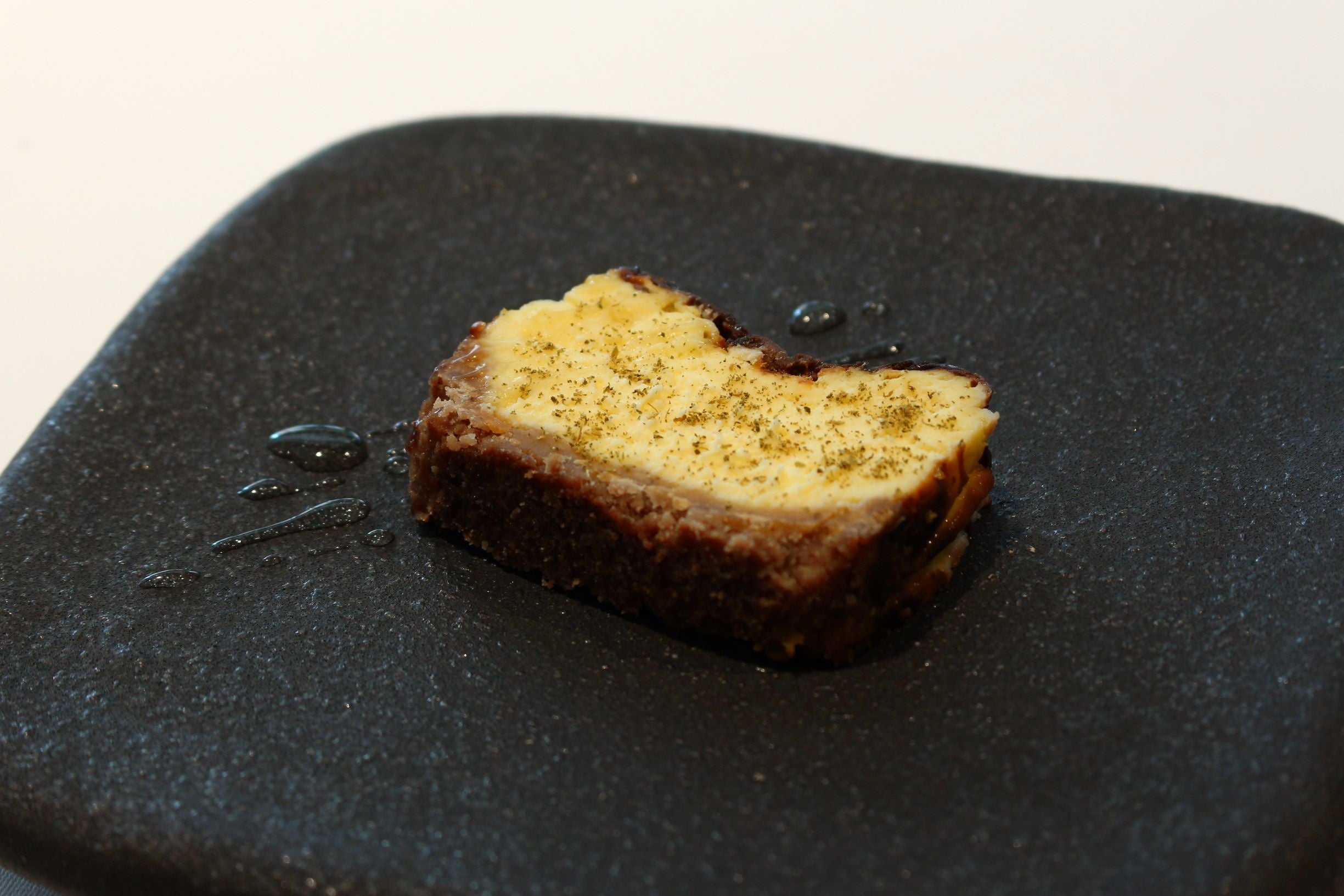 山椒のバスクチーズケーキ