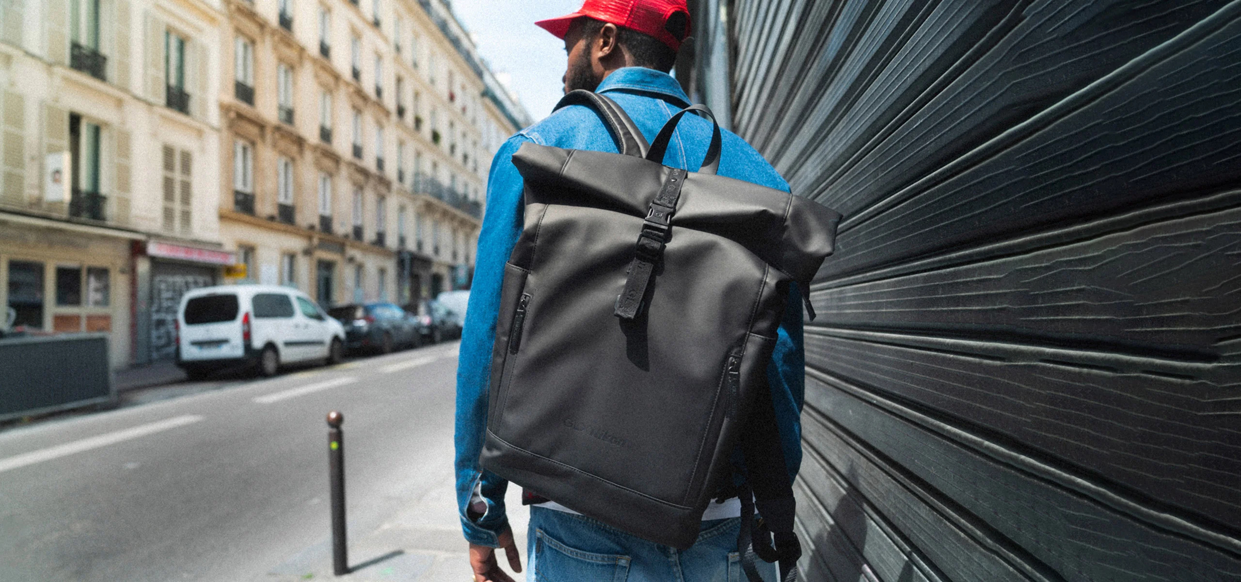 美品 北欧 ガストンルーガ×ニコン カメラバッグ バックパック リュック ガストンルーガ】有名カメラブランド「Nikon」と革新性と時代を