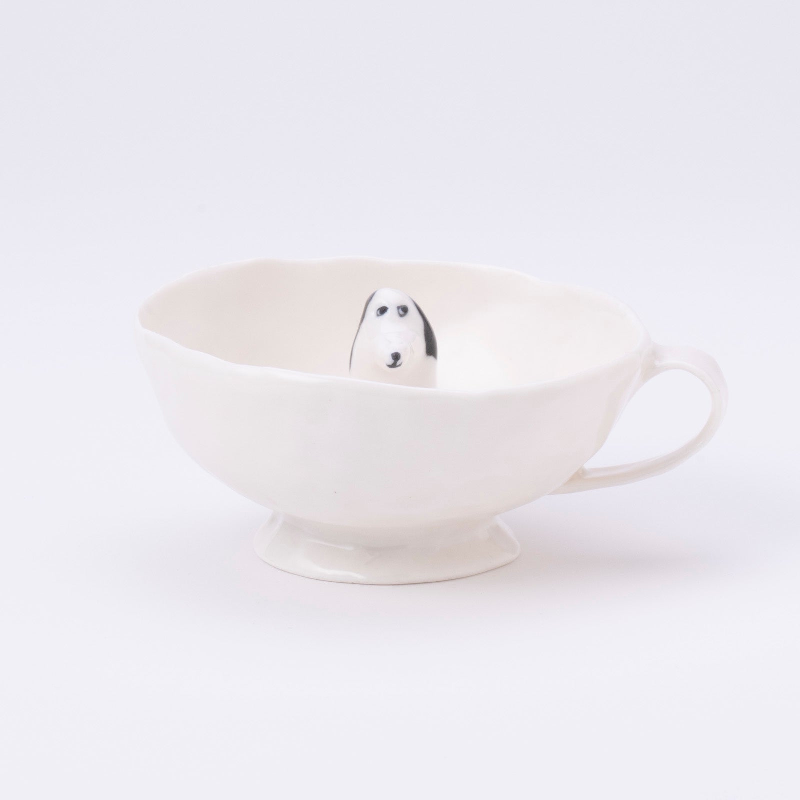 しあわせのティーカップ（黒みみ・ぱっちり）