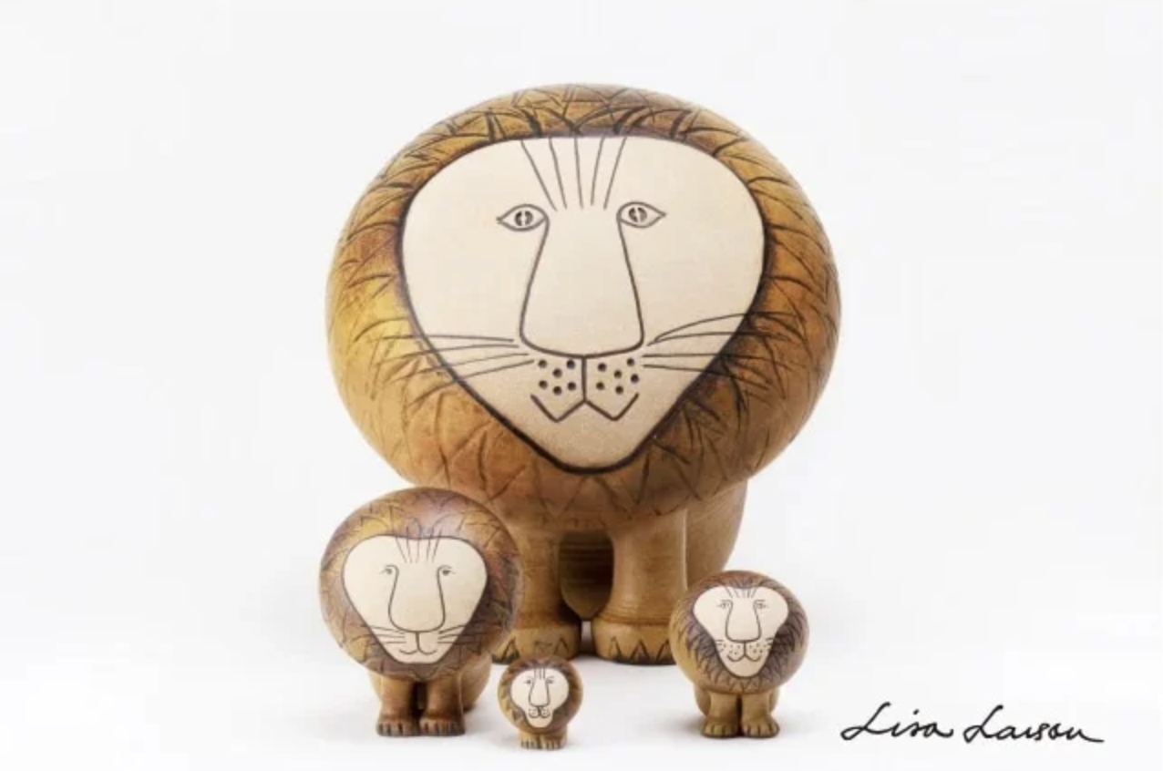 【R♡なでしこ様】リサラーソン ミッセアイボリー 新品 北欧 新商品】リサ・ラーソンとトンカチのアーチストの新作手ぬぐいが発売