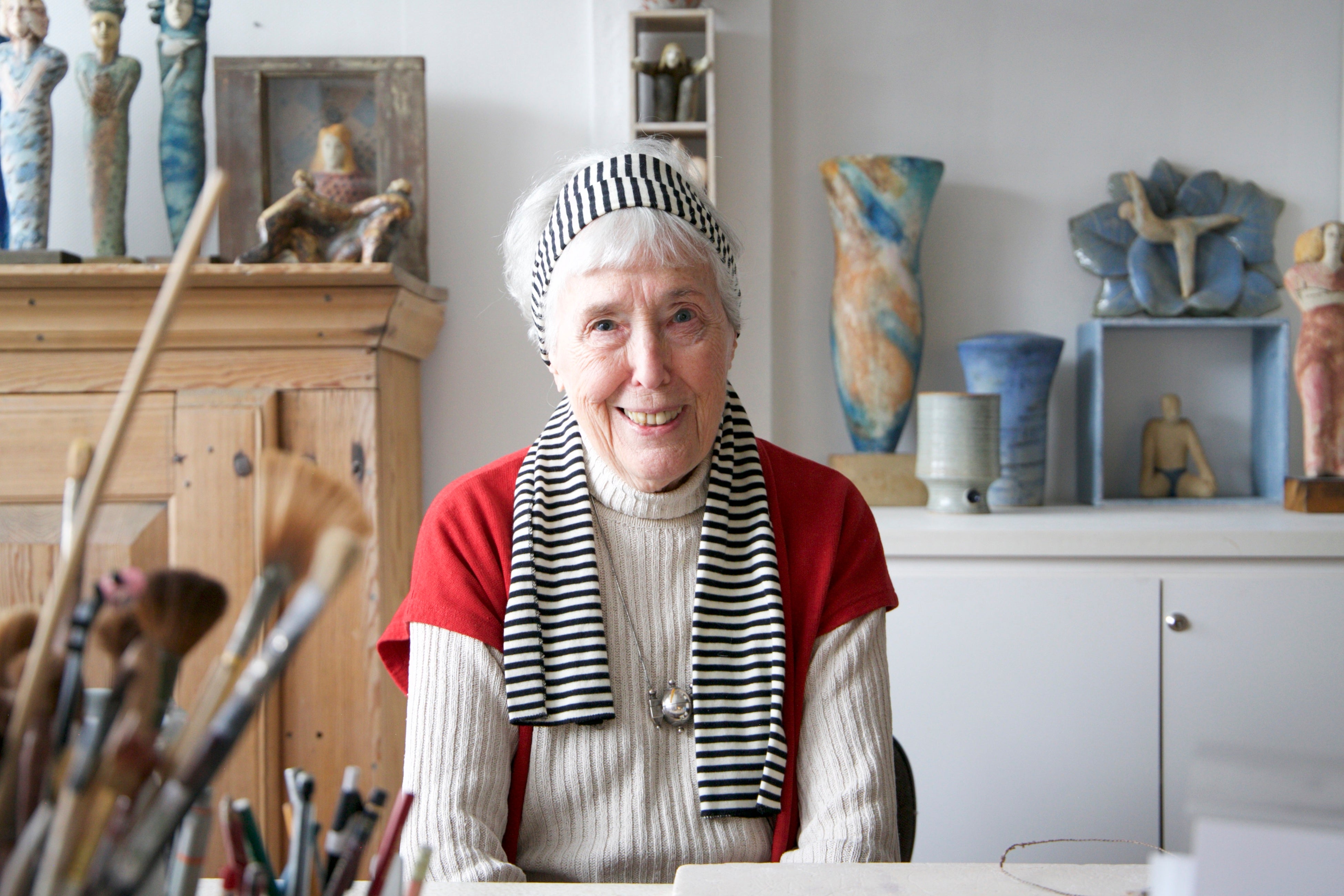 スウェーデンの陶芸家リサ・ラーソンと、メガネブランド「Zoff」が福袋