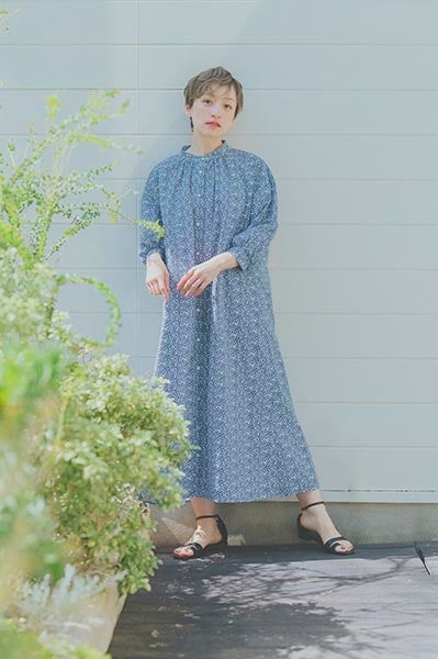 リンネル×kippisコラボシリーズ textile design every day アウターにもなる2WAYワンピース 11,000円（税込）