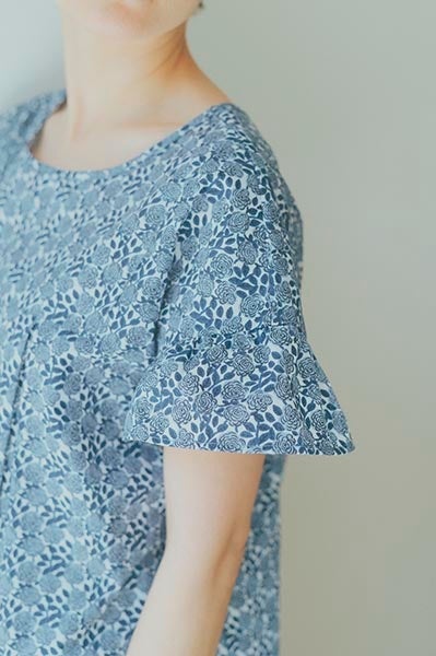 リンネル×kippisコラボシリーズ textile design every day ブラウス 6,820円（税込）