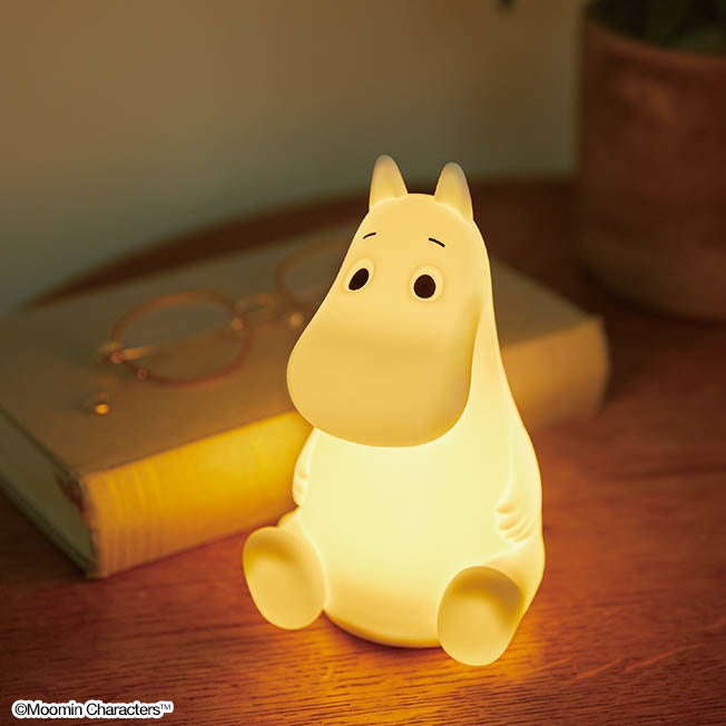 『MOOMIN お部屋ライト BOOK special package』（2490円［税込］）