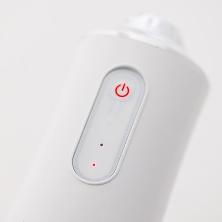 充電中はLEDランプが赤く点灯