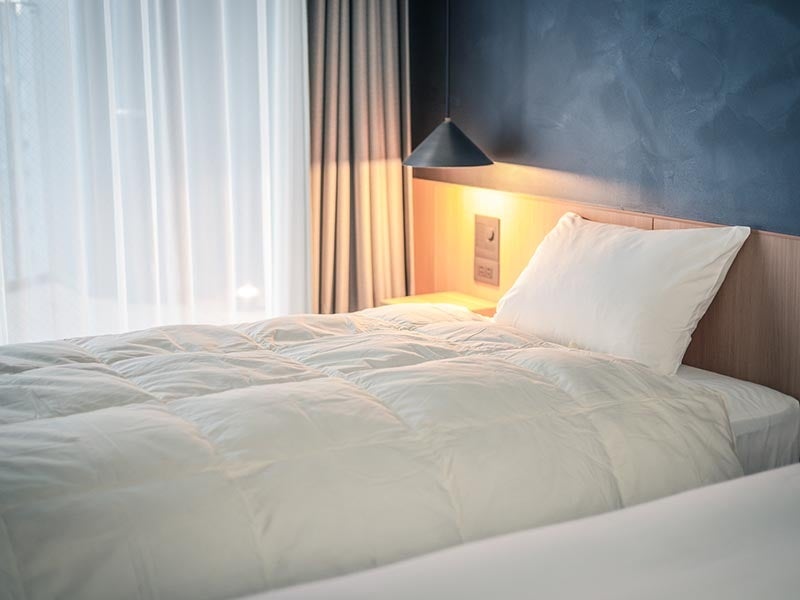 自宅の洗濯機で洗える羽毛フトンが10780円（税込）→6468円（税込）に!!