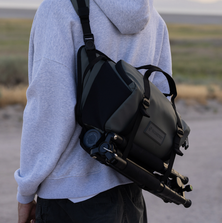 ロープロ クラシファイドスリング220AW  カメラバッグ　ブラック ロープロ クラシファイドスリング220AW カメラバッグ ブラック