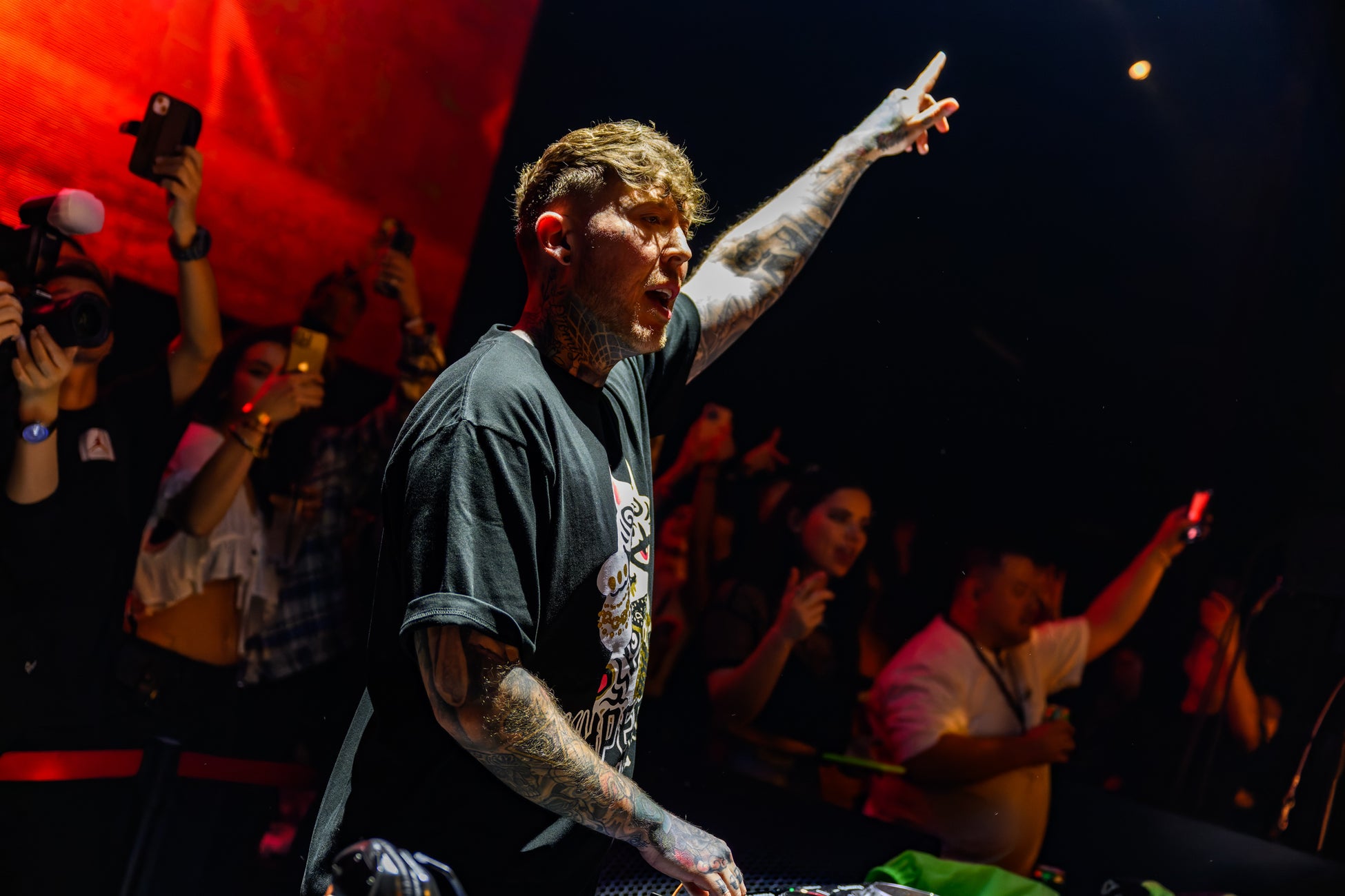 Ben NickyがZEROTOKYOで7年ぶりの来日公演!ファン1,300人が熱狂、ミート&グリートも大盛況! Ben NickyがZEROTOKYOで7年ぶりの来日公演!ファン1,300人が熱狂、ミート&グリートも大盛況!