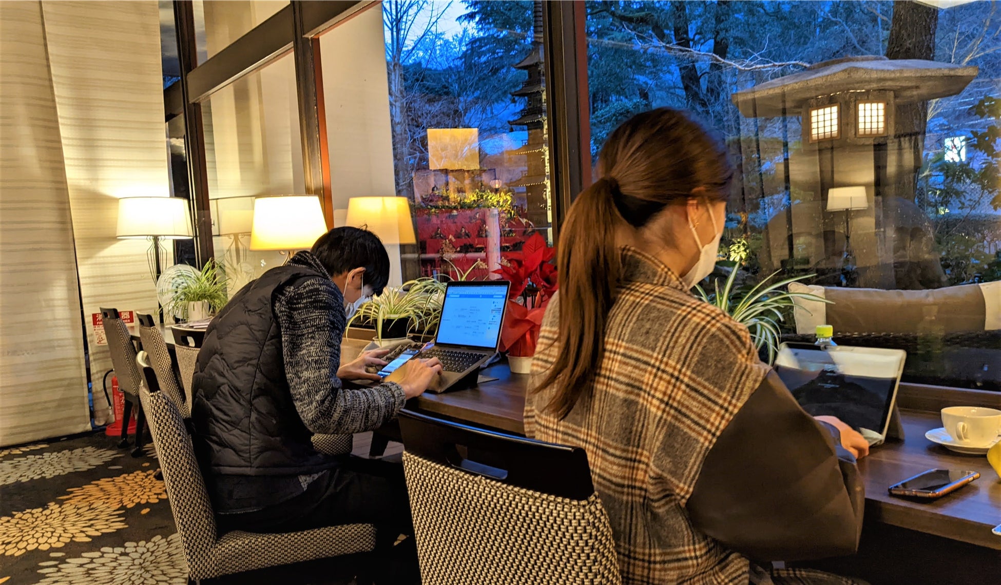 1階のラウンジではお仕事もできます