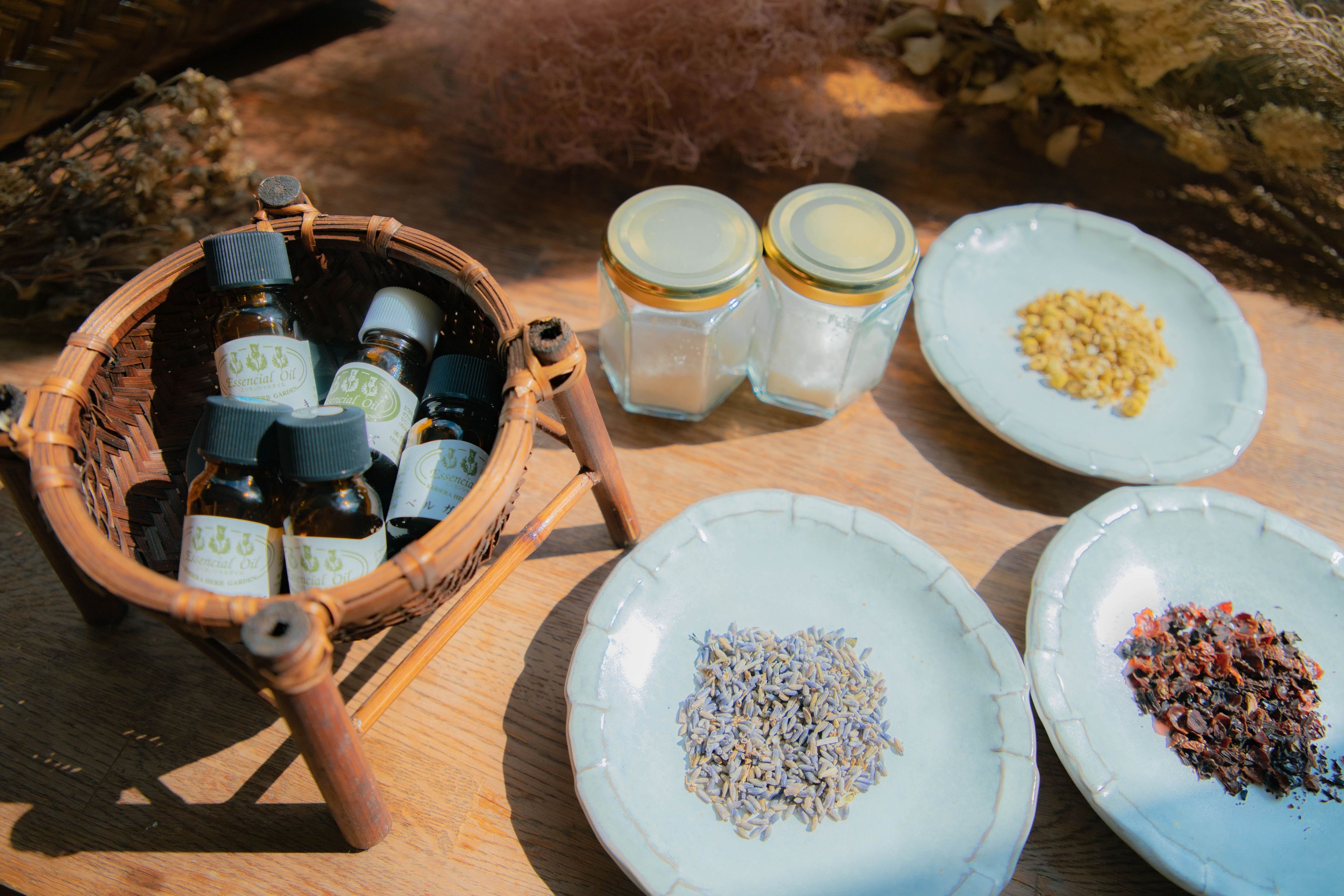 ハーバルセラピー体験は様々なハーブやオイルを楽しめます