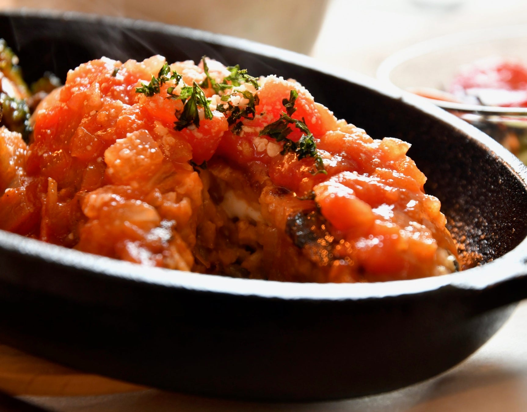 人気の大豆ミートを使ったハンバーグプレート