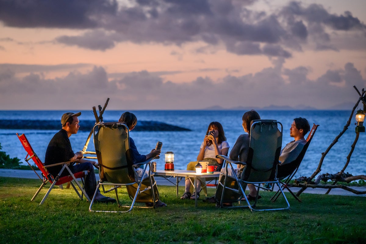 海辺でのチームビルディング
