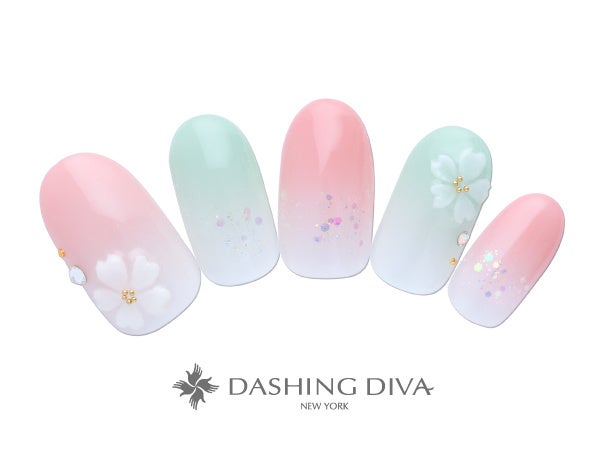 ふんわりカラーのグラデーションに可愛さ際立つぷっくり桜