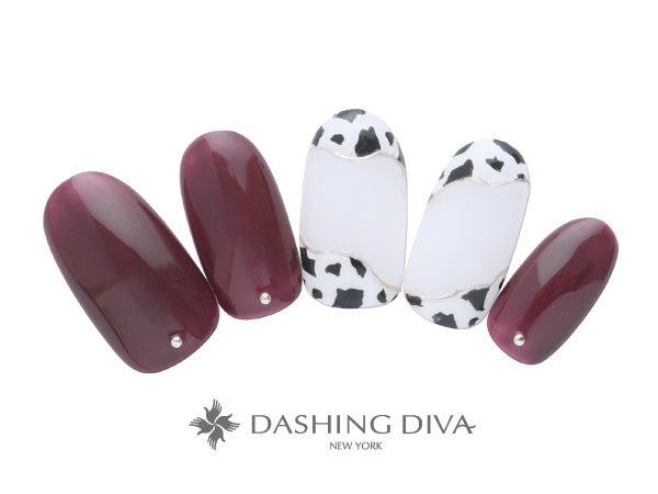 ボルドーカラーにホワイトベースのすっきりアニマル