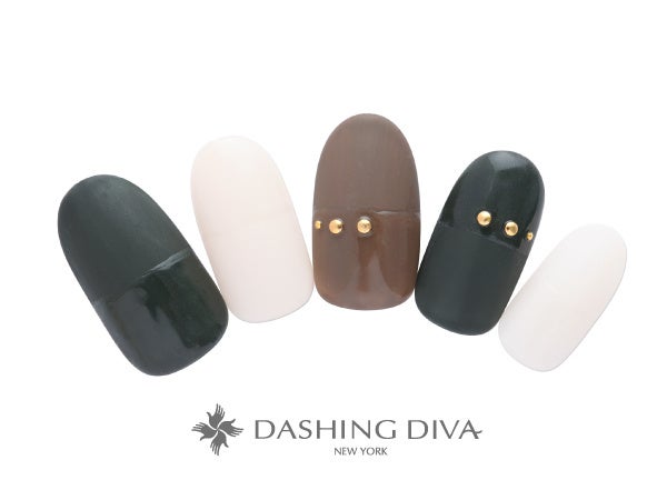 ツヤ×マットで魅せるこなれネイルはアースカラーでメリハリを