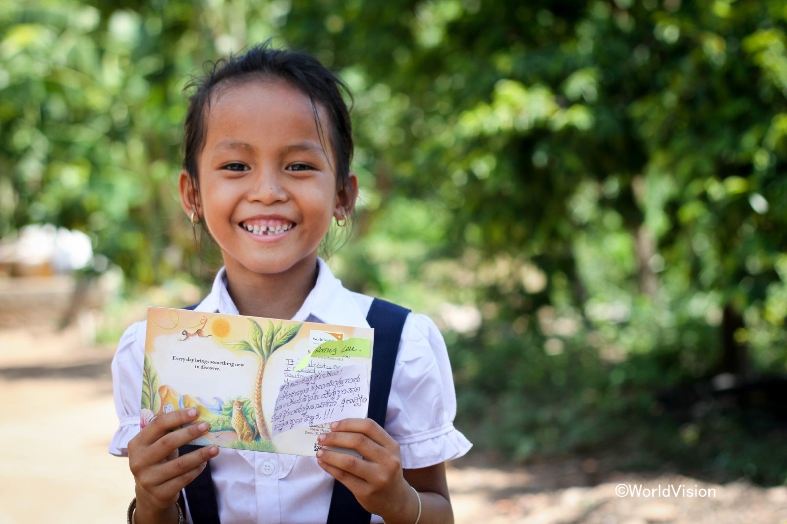 チャイルド・スポンサーシップの支援を受ける少女