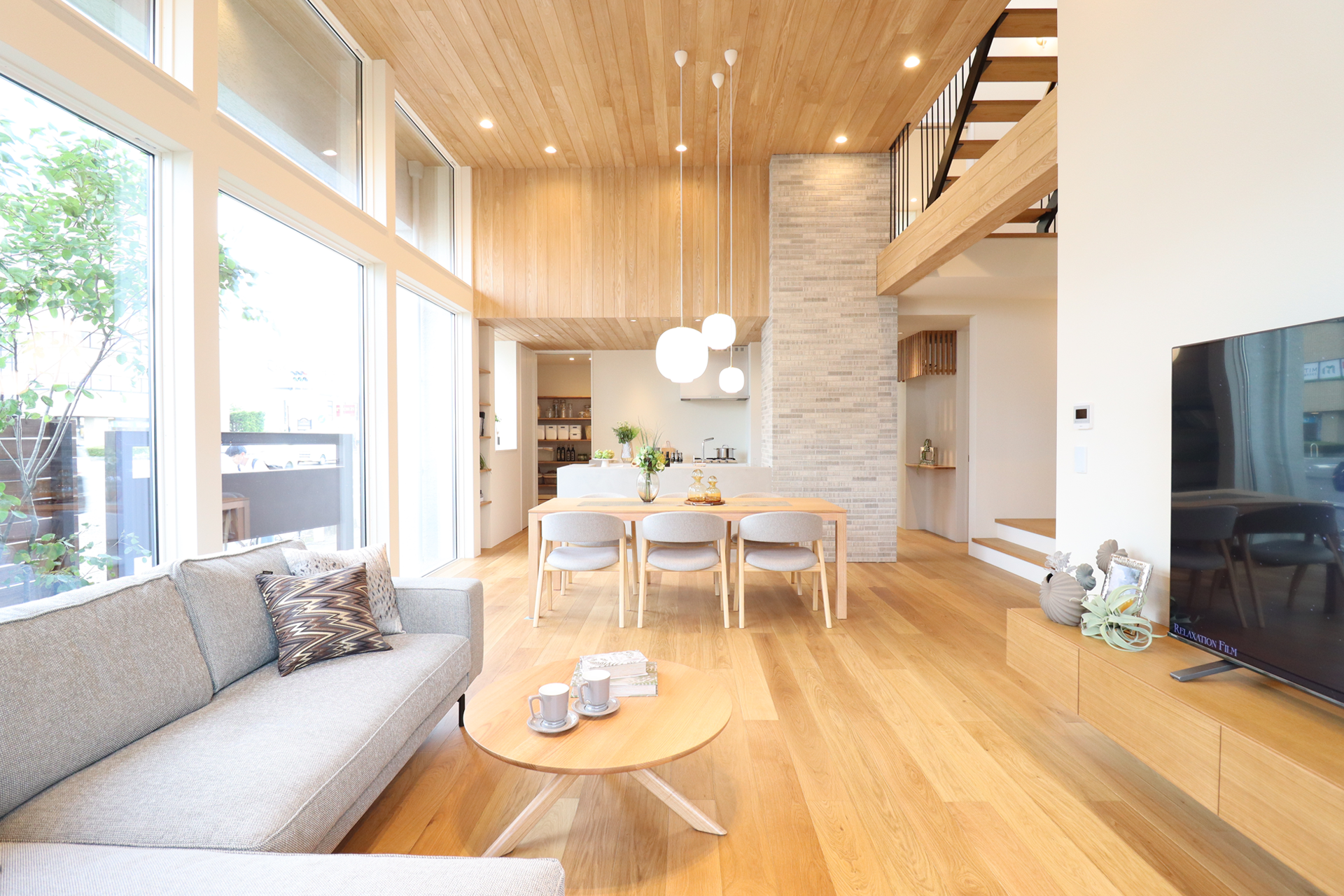 リビングダイニング