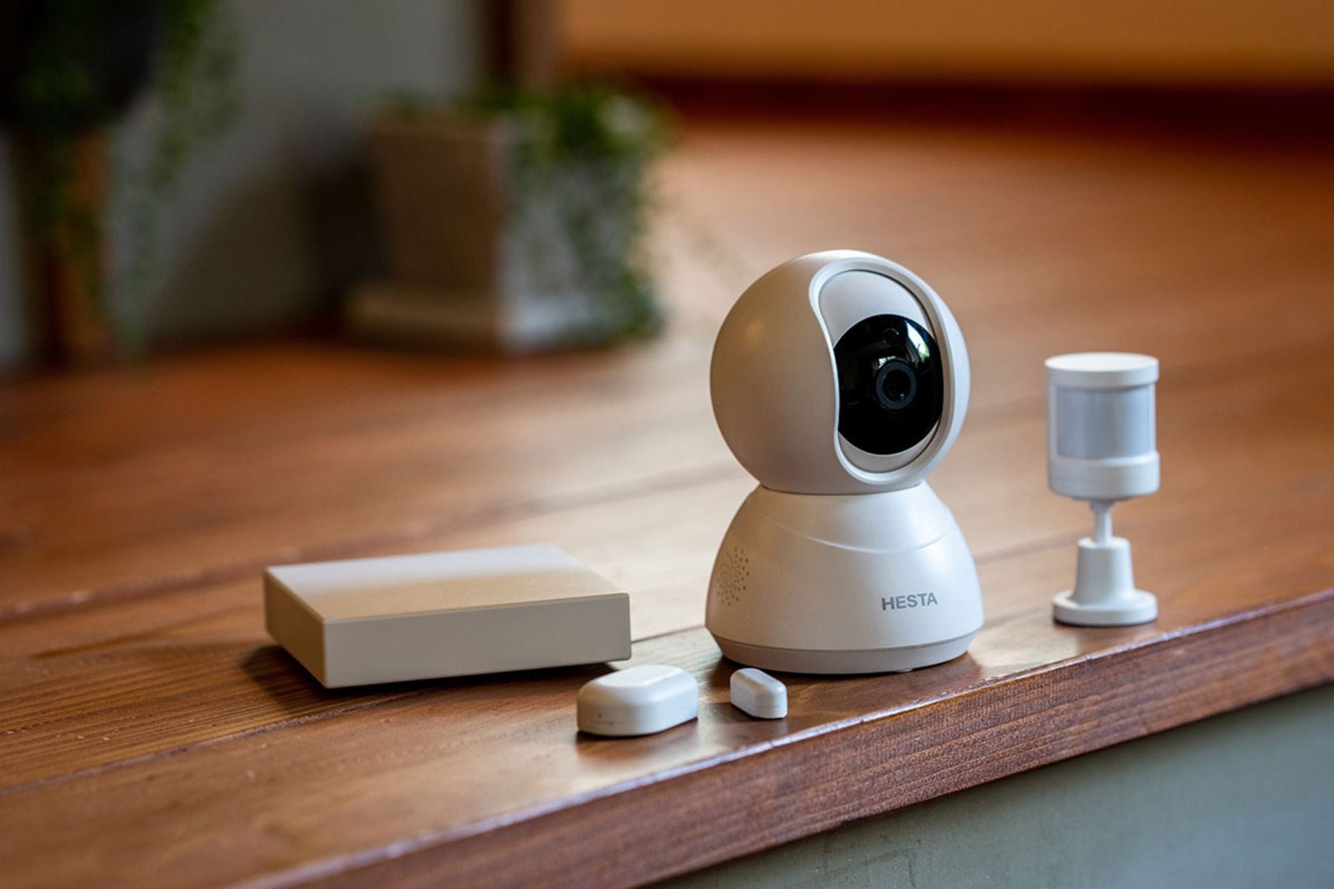 HESTAスマートホームデバイスの商品例