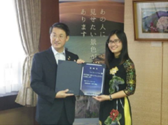 2019年に派遣したスタッフの任命式