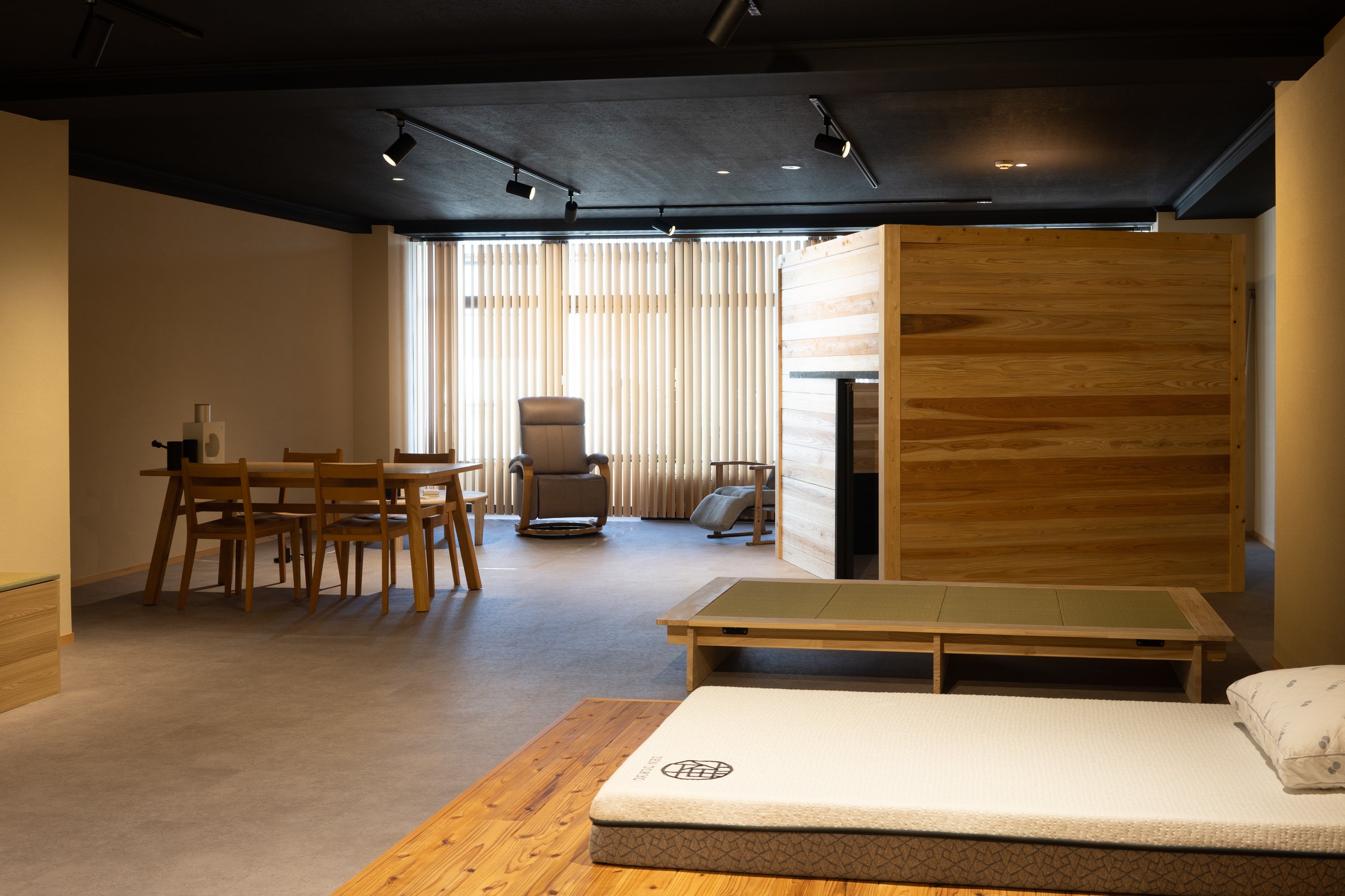 広々とした静かな空間で眠りと向き合う時間